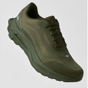 NWT ALO YOGA Runner Sneaker Green Olive
